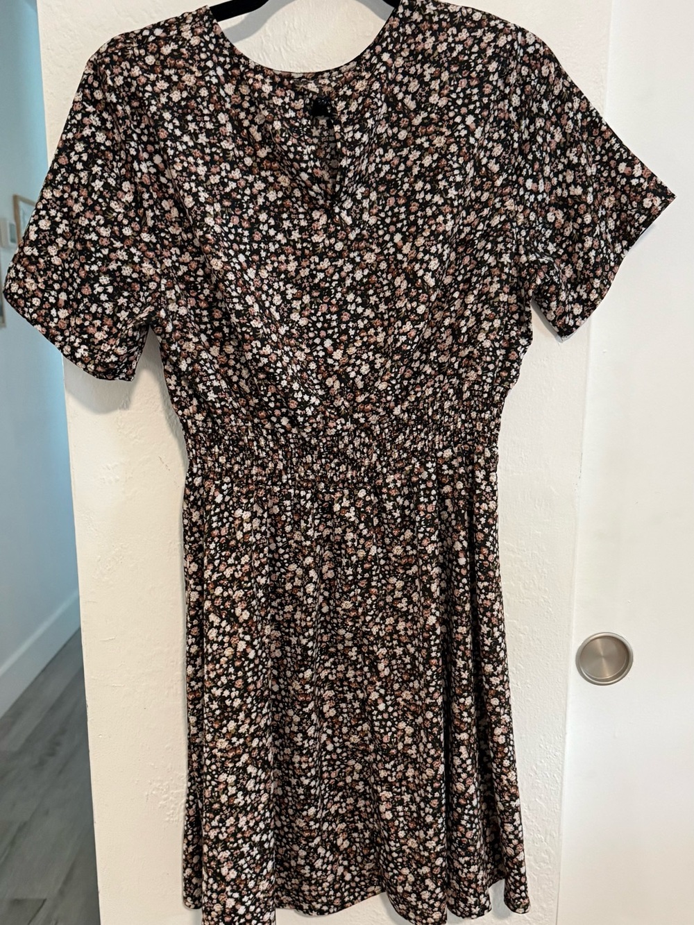 Floral Short Sleeve Smocked Mini Dress - Picture 3 of 3